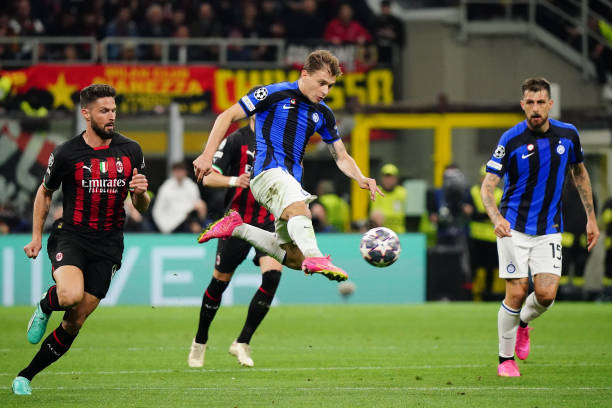 在高强度的 在高强度的