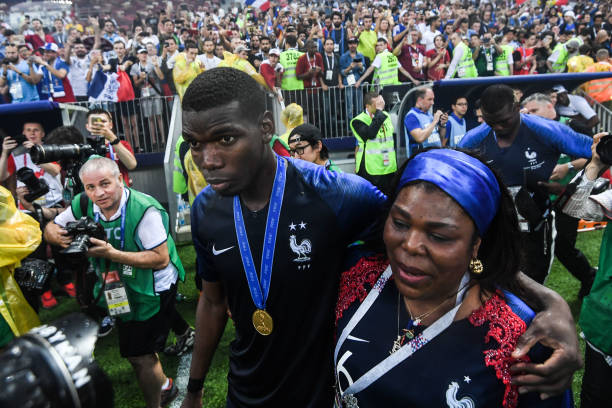 谢周三的某 谢周三的某