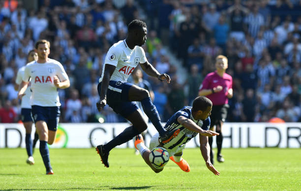 许多球员通 许多球员通