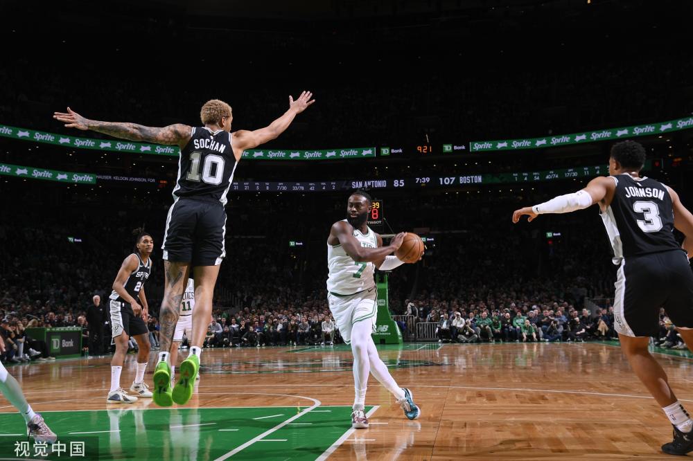 创造了一个 创造了一个