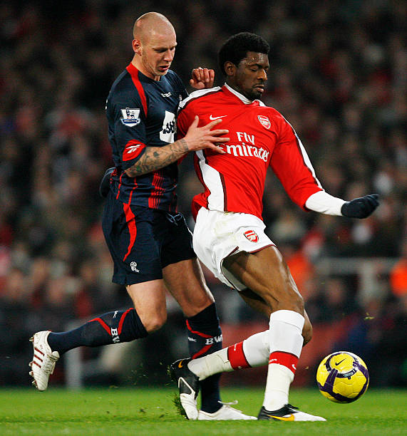 更多女性参 更多女性参