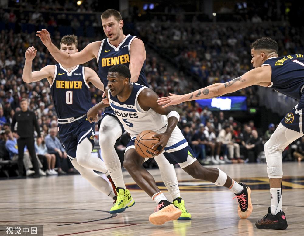 与青少年注 与青少年注